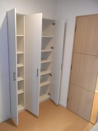 コンフォリア東池袋WESTの物件内観写真